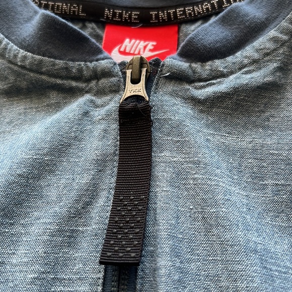 NWOT Nike International Long Sleeve Jumpsuit Romper XS/S - Picture 5 of 14